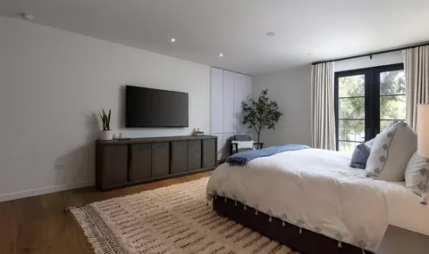 Bedroom - 107 Olive Mill Rd, Montecito, CA 93108 photo 4 of 4