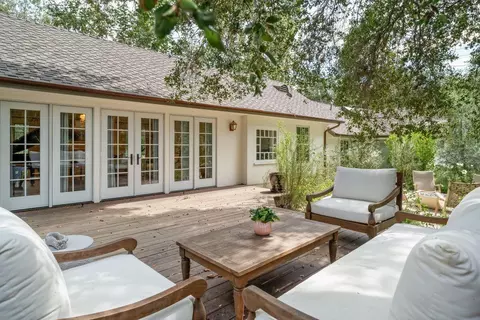 Exterior - 601 Foothill Rd, Ojai, CA 93023 photo 7 of 15