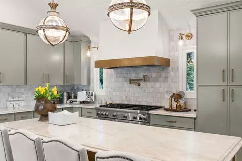 Kitchen - 601 Foothill Rd, Ojai, CA 93023 photo 8 of 9