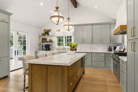 Kitchen - 601 Foothill Rd, Ojai, CA 93023 photo 3 of 9