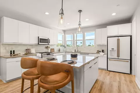 Kitchen - 1066 Canal St, Oxnard, CA 93035 photo 1 of 7