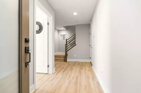 Entry Way - 1066 Canal St, Oxnard, CA 93035 photo 1 of 3