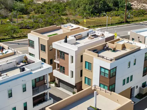View/Area - 1066 Canal St, Oxnard, CA 93035 photo 19 of 21