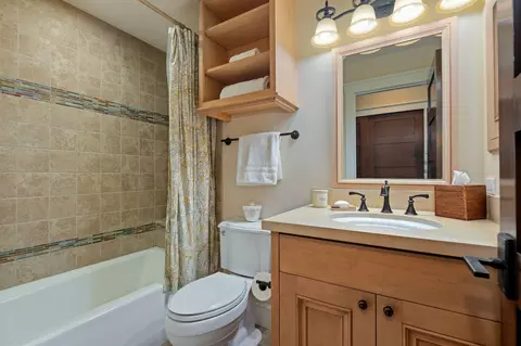 Bath - 416 Camphor Pl, Montecito, CA 93108 photo 7 of 7