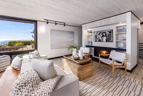 Living - 3559 Padaro Ln, Carpinteria, CA 93013 photo 2 of 2