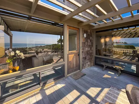 Exterior - 3559 Padaro Ln, Carpinteria, CA 93013 photo 3 of 7