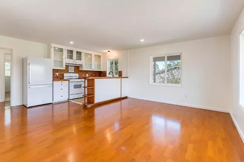 Living - 2347 Adams St, Cambria, CA 93428 photo 7 of 14