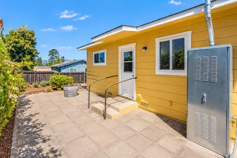 Exterior - 2347 Adams St, Cambria, CA 93428 photo 13 of 18