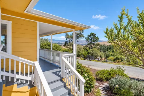 Exterior - 2347 Adams St, Cambria, CA 93428 photo 10 of 18