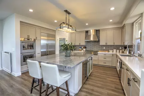 Kitchen - 224 King Daniel Ln, Goleta, CA 93117 photo 1 of 3