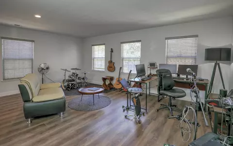 Other - 224 King Daniel Ln, Goleta, CA 93117 photo 6 of 8