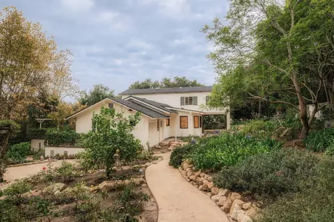 Exterior - 605 San Ysidro Rd, Montecito, CA 93108 photo 5 of 9