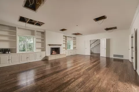 Living - 605 San Ysidro Rd, Montecito, CA 93108 photo 1 of 2