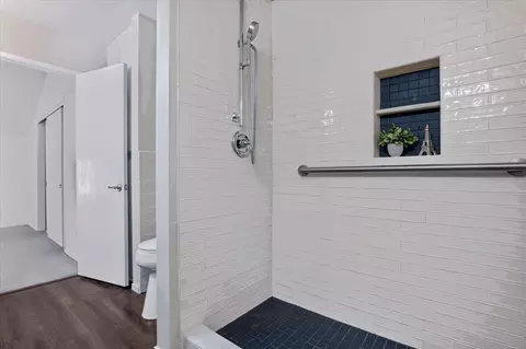 Bath - 129 N J, Lompoc, CA 93436 photo 5 of 6