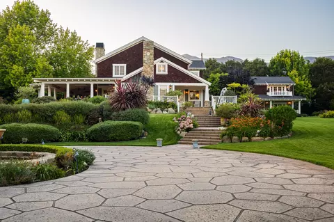 Exterior - 240 Miramar Ave, Montecito, CA 93108 photo 13 of 19