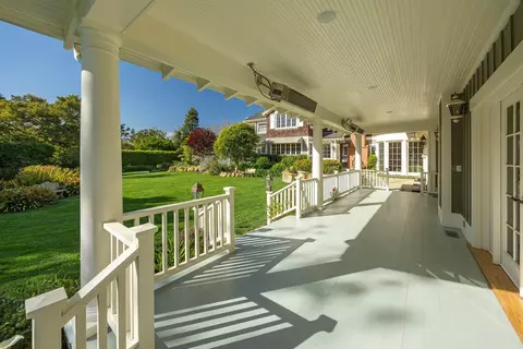 Exterior - 240 Miramar Ave, Montecito, CA 93108 photo 6 of 19