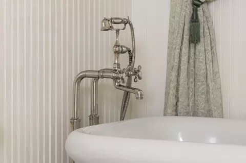 Bath - 240 Miramar Ave, Montecito, CA 93108 photo 3 of 4