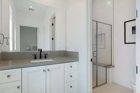 Bath - 110 Polo Way, Carpinteria, CA 93013 photo 5 of 5