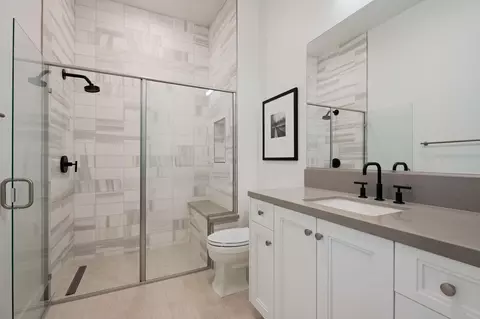 Bath - 110 Polo Way, Carpinteria, CA 93013 photo 4 of 5