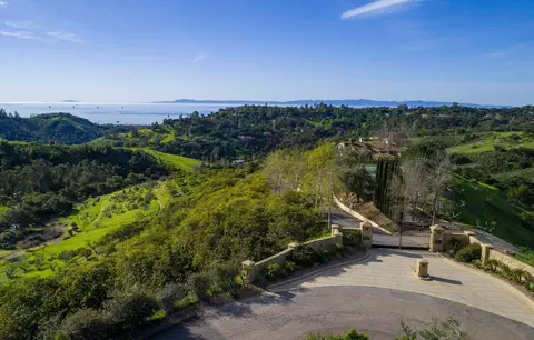 998 W Mountain Dr, Santa Barbara, CA 93103