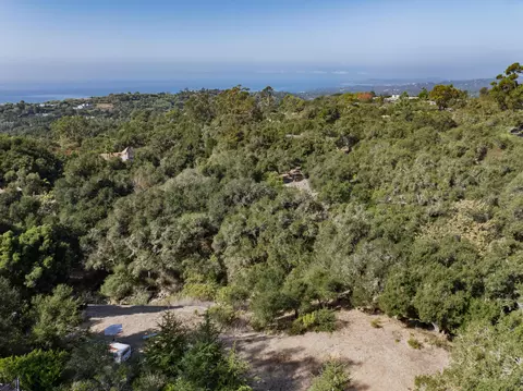 2889 Hidden Valley Ln, Montecito, CA 93108 photo 9