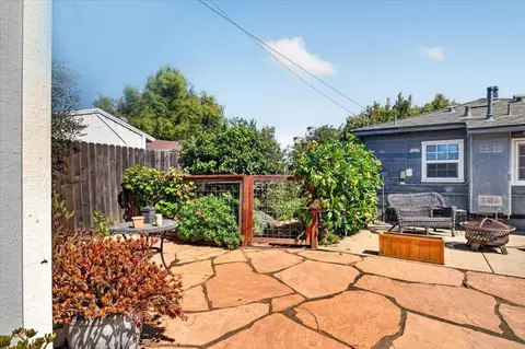Exterior - 235 N C St, Lompoc, CA 93436 photo 8 of 9