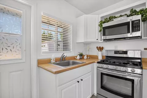 Kitchen - 235 N C St, Lompoc, CA 93436 photo 3 of 3