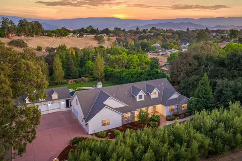 2800 Quail Valley Rd, Solvang, CA 93463