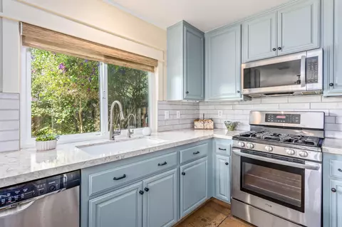 Kitchen - 7825 Day Dr, Goleta, CA 93117 photo 1 of 2