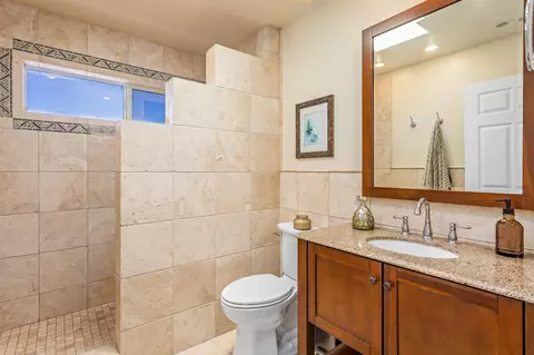 Bath - 7825 Day Dr, Goleta, CA 93117 photo 2 of 4