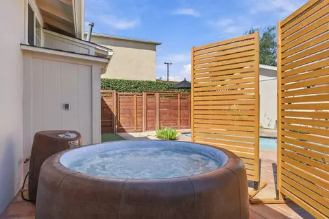 Exterior - 1387 Vallecito Pl, Carpinteria, CA 93013 photo 18 of 23