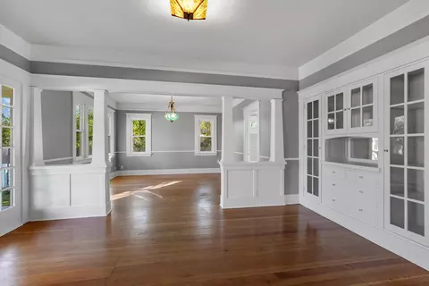 Living - 533 Pine St, Solvang, CA 93463 photo 2 of 2