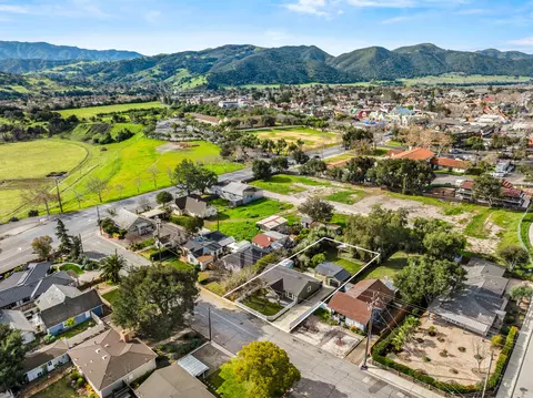 View/Area - 533 Pine St, Solvang, CA 93463 photo 5 of 5
