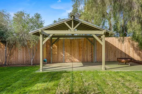 Exterior - 533 Pine St, Solvang, CA 93463 photo 8 of 10