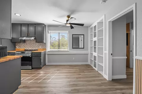 9849 Caminito Marlock # 22, San Diego, CA 92131