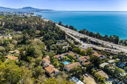 View/Area - 1936 N Jameson Ln UNIT C, Montecito, CA 93108 photo 2 of 6