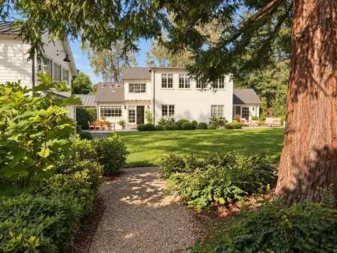 Exterior - 274 Middle Rd, Montecito, CA 93108 photo 3 of 18
