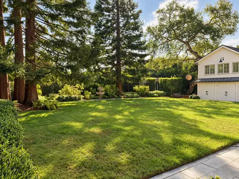 Exterior - 274 Middle Rd, Montecito, CA 93108 photo 9 of 18