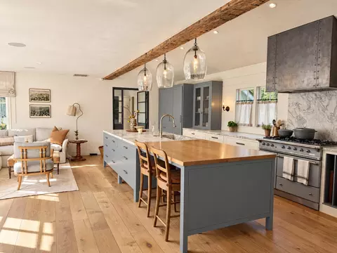 Kitchen - 274 Middle Rd, Montecito, CA 93108 photo 2 of 5