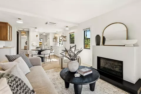 1014 E Ortega St, Santa Barbara, CA 93103