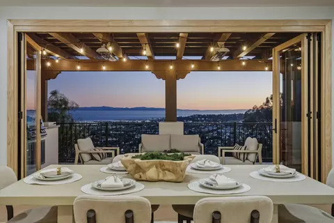 210 Las Alturas Rd, Santa Barbara, CA 93103