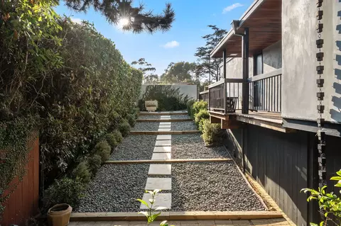 Exterior - 180 Hermosillo Rd, Montecito, CA 93108 photo 12 of 16