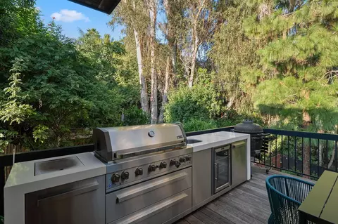 Exterior - 180 Hermosillo Rd, Montecito, CA 93108 photo 4 of 16
