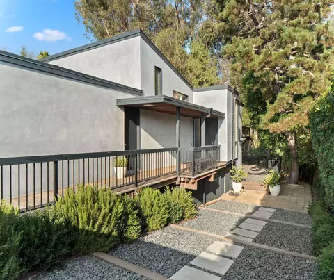 Exterior - 180 Hermosillo Rd, Montecito, CA 93108 photo 11 of 16