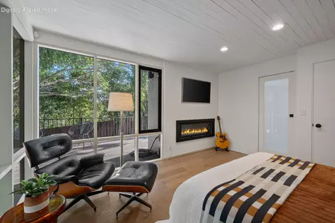 Bedroom - 180 Hermosillo Rd, Montecito, CA 93108 photo 4 of 6