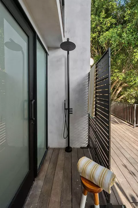 Exterior - 180 Hermosillo Rd, Montecito, CA 93108 photo 10 of 16