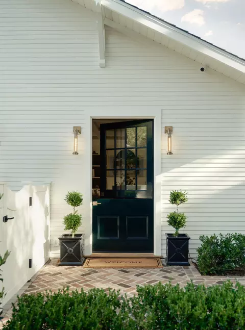 Exterior - 540 El Bosque Rd, Montecito, CA 93108 photo 3 of 13