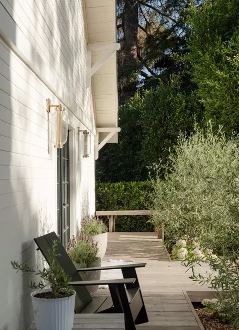 Exterior - 540 El Bosque Rd, Montecito, CA 93108 photo 10 of 13