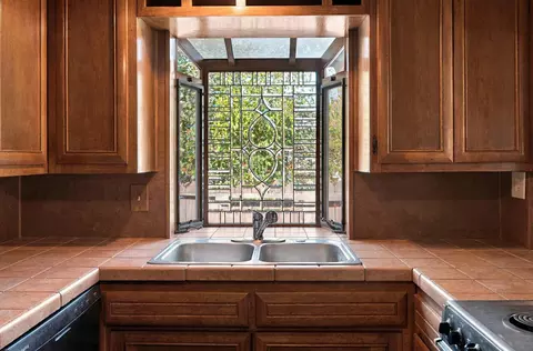 Kitchen - 1690 Juniper Ave, Solvang, CA 93463 photo 3 of 3