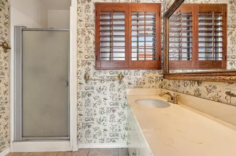 Bath - 1690 Juniper Ave, Solvang, CA 93463 photo 2 of 4
